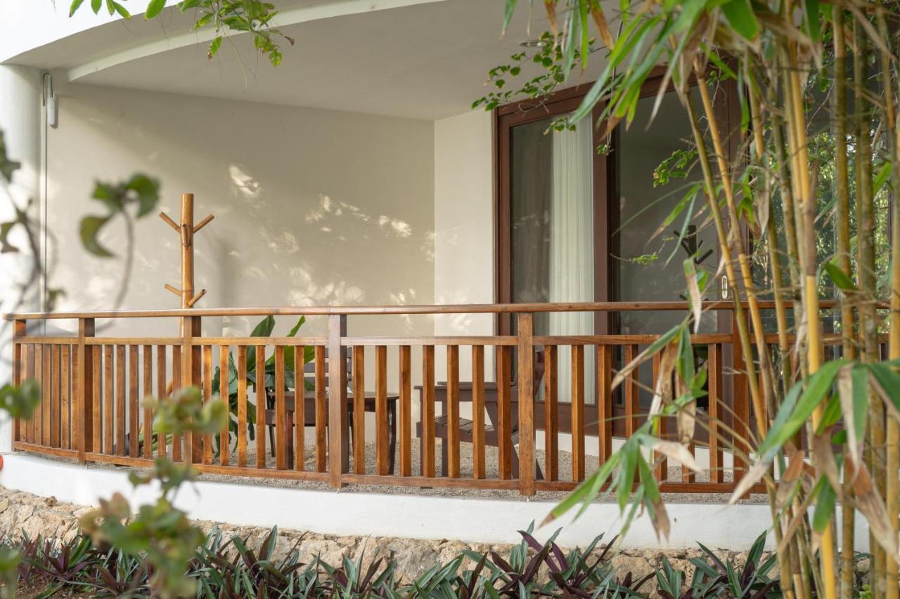 Amun Ini Beach Resort & Spa Anda  Luaran gambar