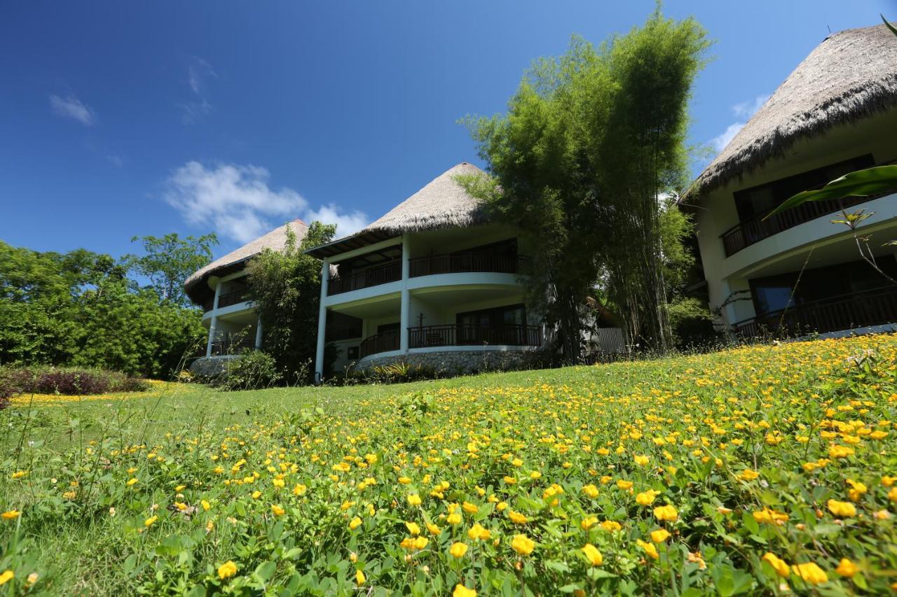 Amun Ini Beach Resort & Spa Anda  Luaran gambar