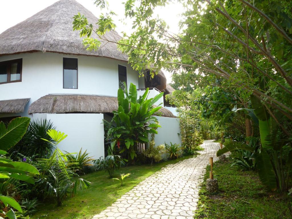 Amun Ini Beach Resort & Spa Anda  Luaran gambar